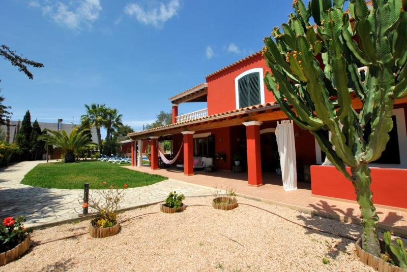 Villa Rosada - Private Pool & Barbecue Sant Josep de sa Talaia Exterior photo